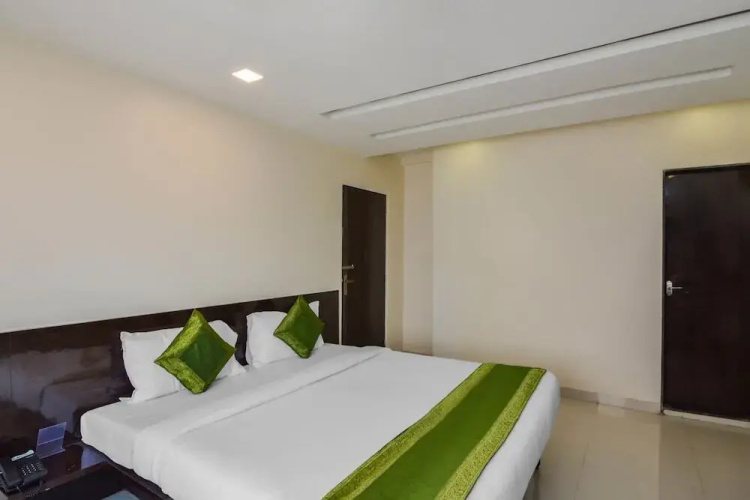 Mahalaxmi Executive By Treebo