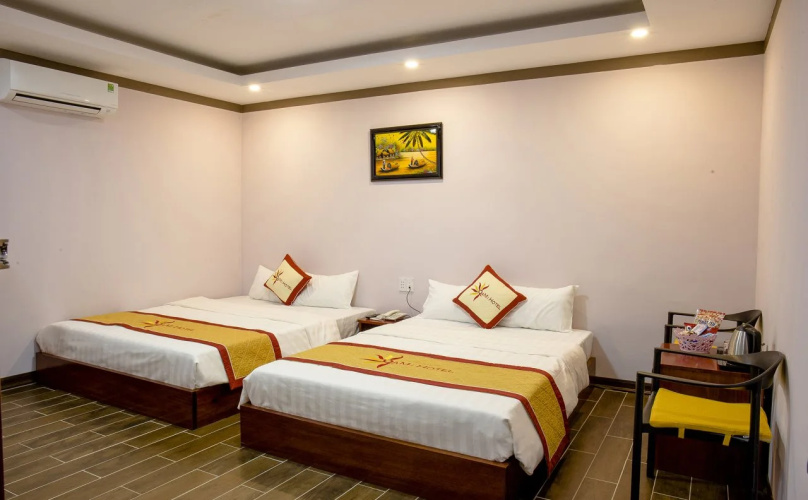 QaMi Hotel