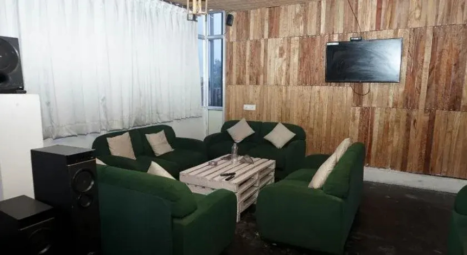 Hotel Sapphire