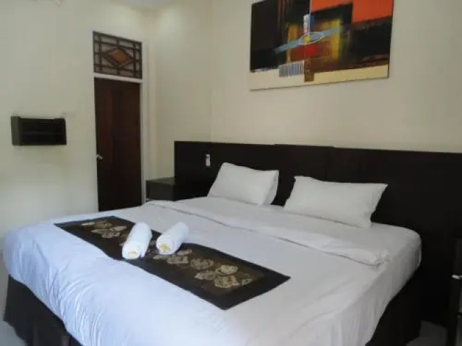 Adi Sankara Hotel