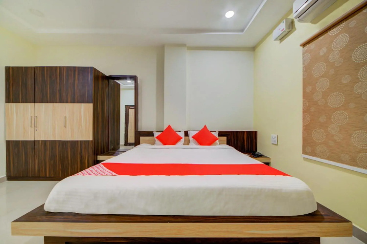 KSL Deluxe Guest House