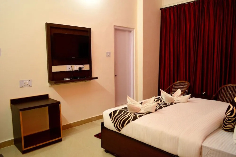 Dee Jay Hotel and Restaurant