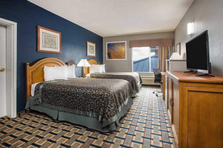 Days Inn And Suites Foley