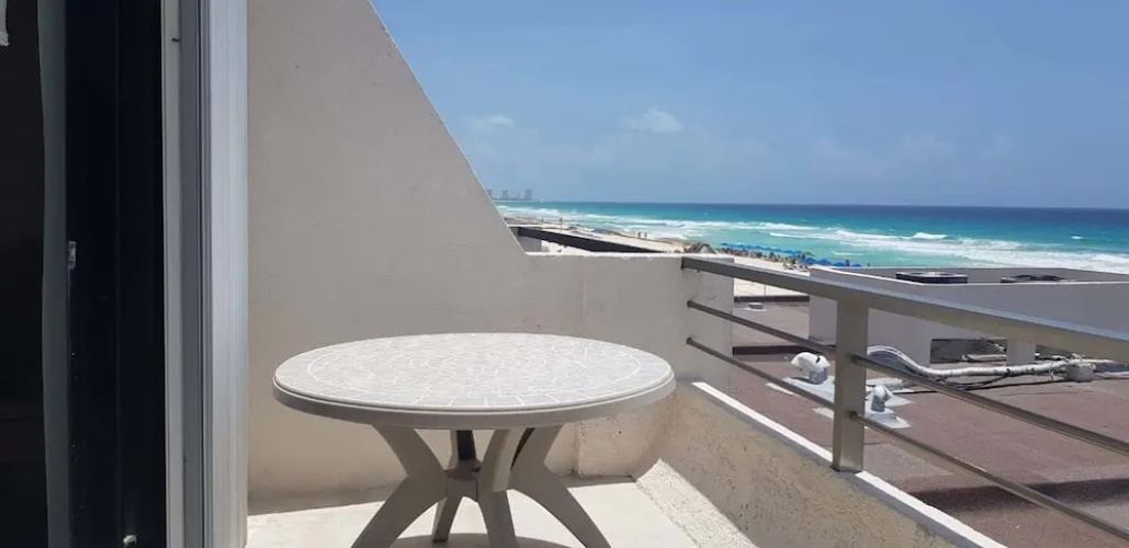 Amazing 4 Bedroom Apartment Ocean View