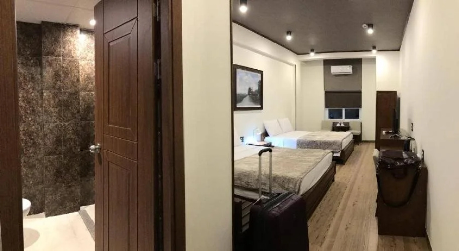 Oceanward Hotel