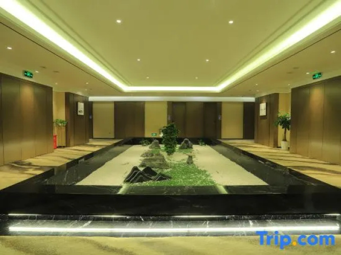 Sancai Hotel
