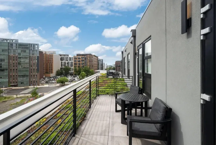 1 Bedroom Standard Penthouse room