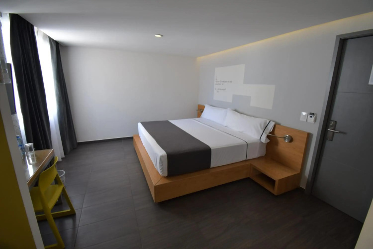 Perla Central Hotel
