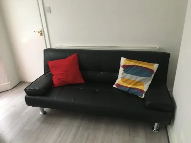 Comfort room