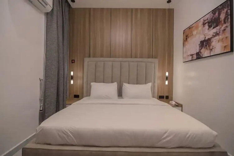 One90 Apartment