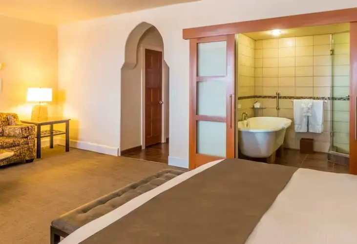 Superior Quadruple room