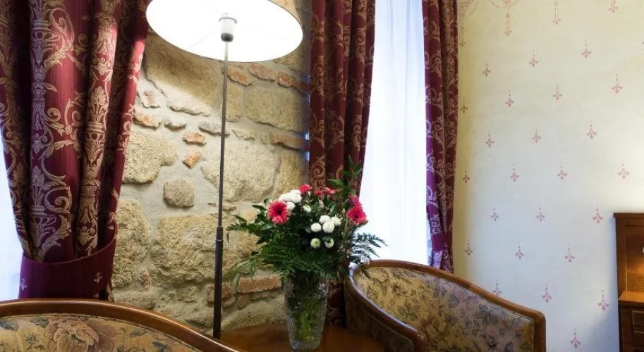 Hotel Rous