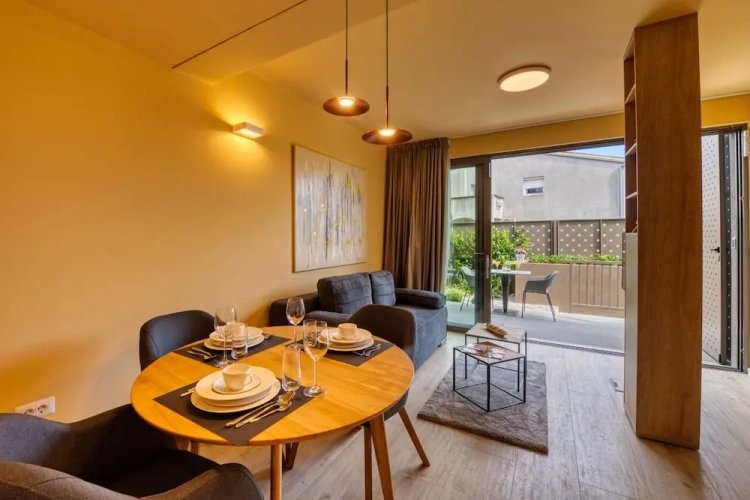 1 Bedroom Premium Apartment with sea view
