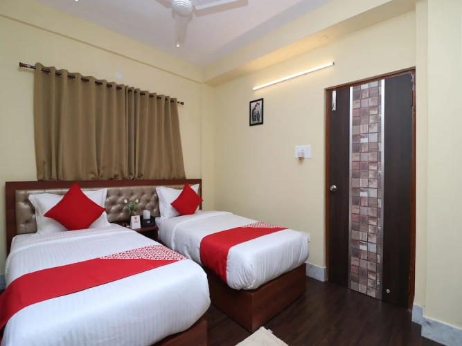 A Retro By OYO Rooms
