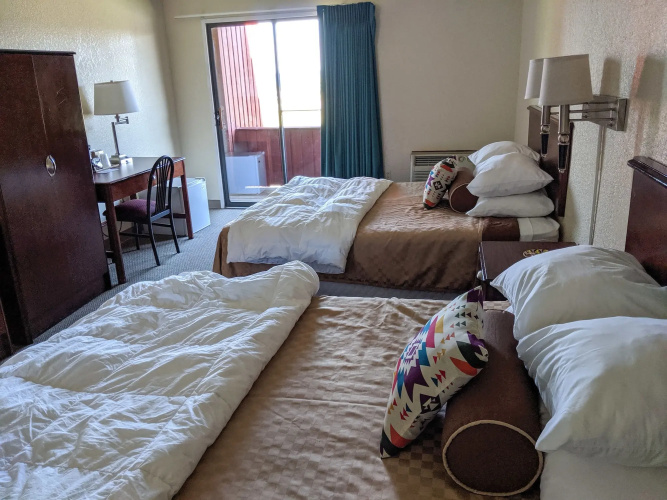 Cedar Hill Lodge
