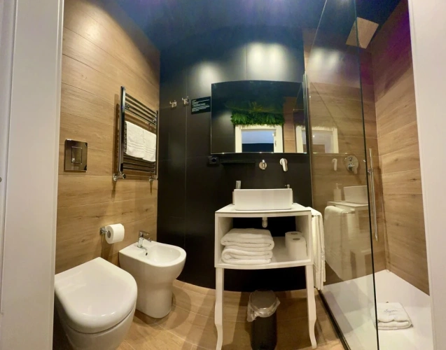 Deluxe Quadruple room