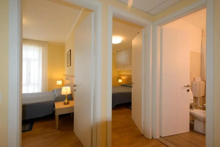 Classic Quadruple room
