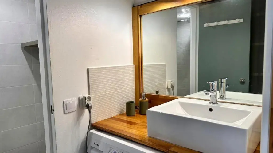 Grey Diamond Studio (Adults Only)