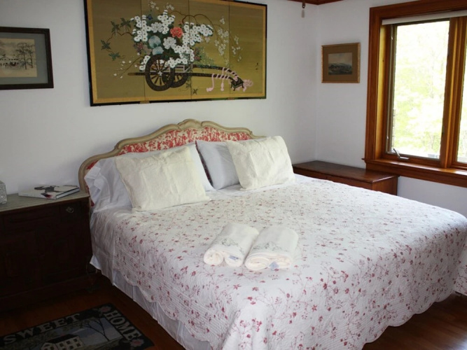 Honey Maple Grove BnB