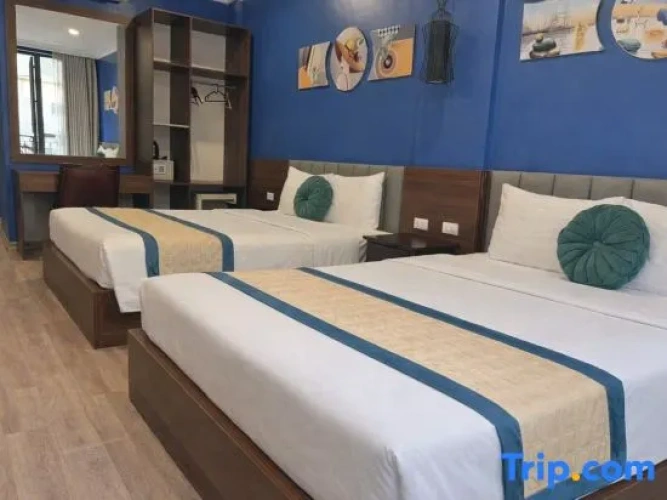 Family Suite with balcony