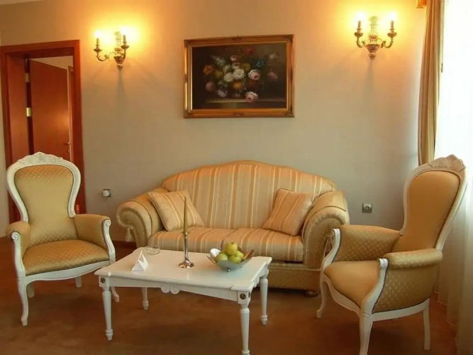 Classic Apartment