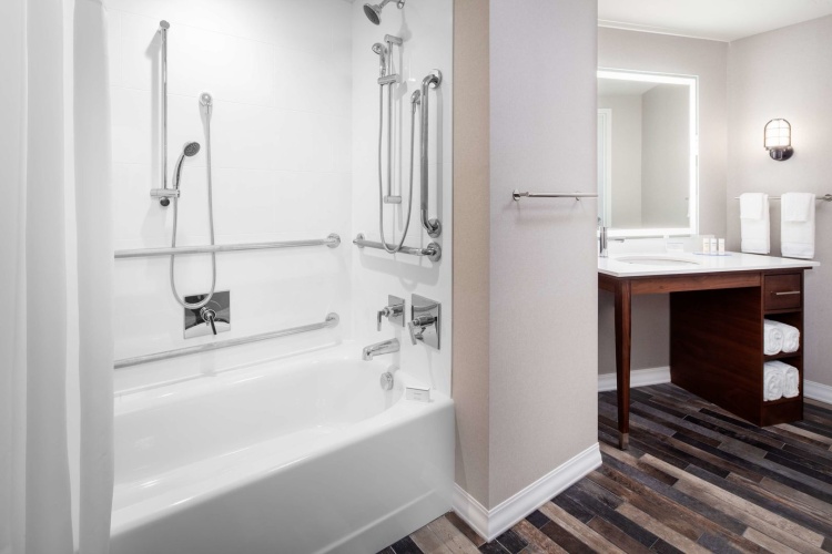 Homewood Suites by Hilton Boston Seaport District photo 12