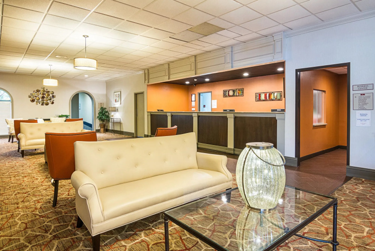Rodeway Inn & Suites and Conference Center