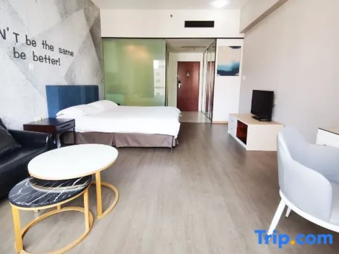 Standard Double room with city view