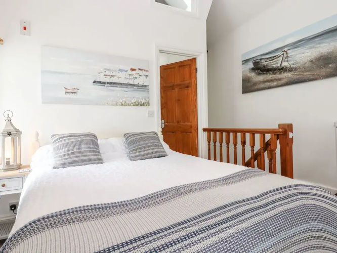 Honeymoon Cottage