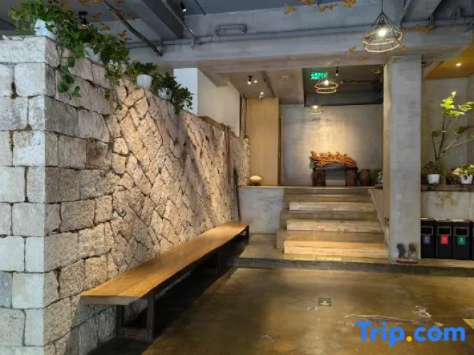 Yihe Hotel