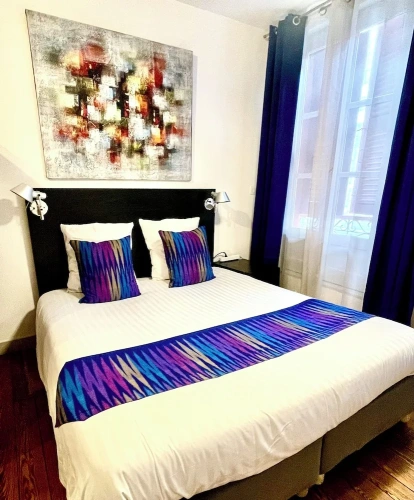 Deluxe Studio