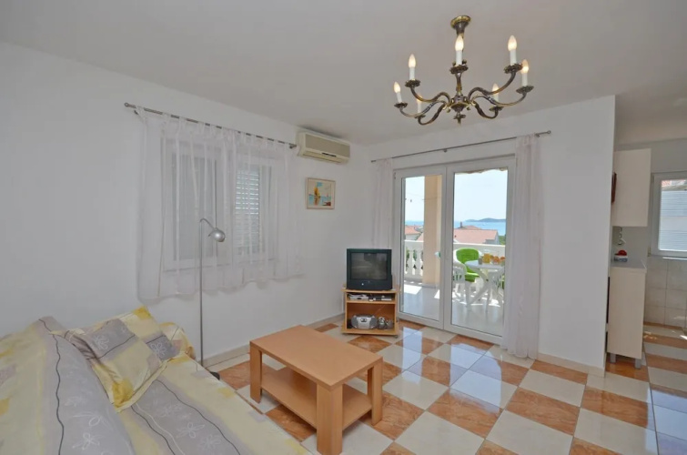 Apartment Dora