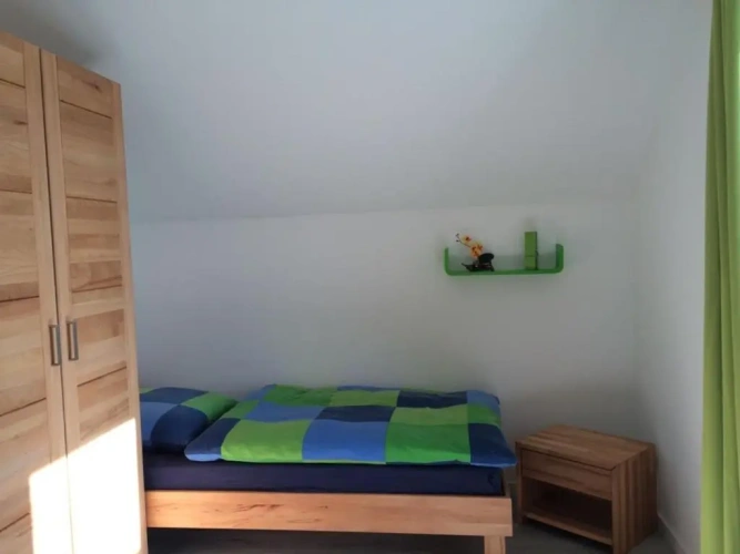 3 Bedrooms Cottage