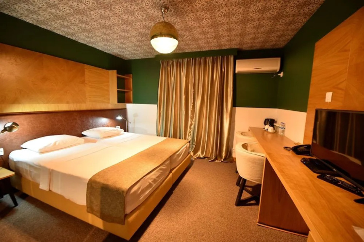 Kshotel