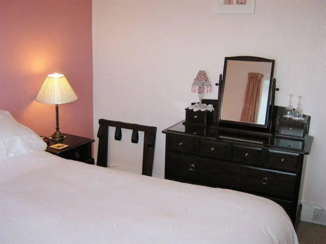 Dunedin Guest House