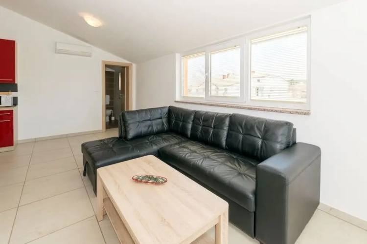Apartment Janko N2