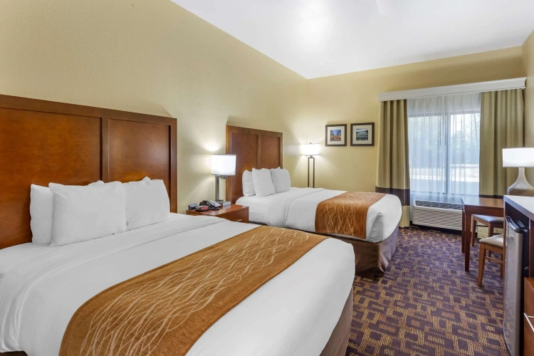 Standard Quadruple room