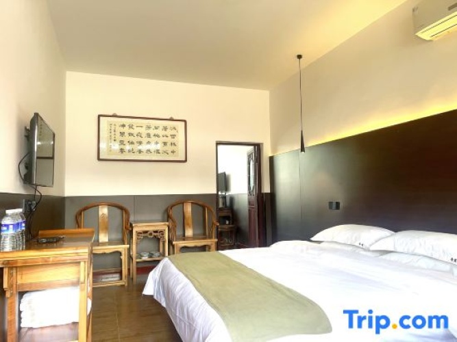 2 Bedrooms Suite