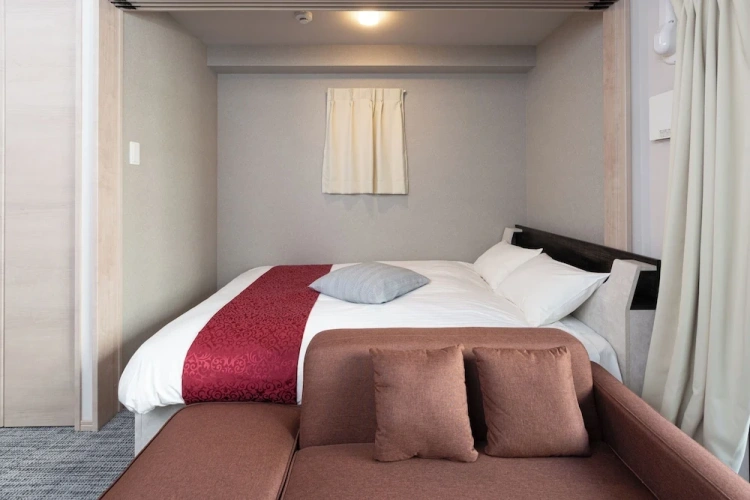 Guest rooms