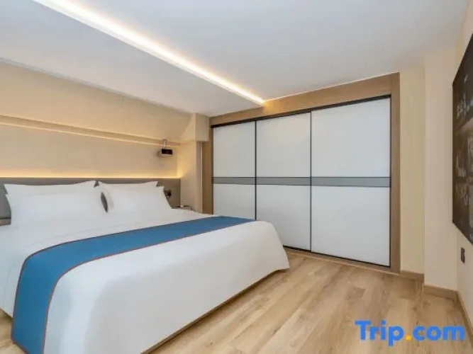Deluxe Double Apartment