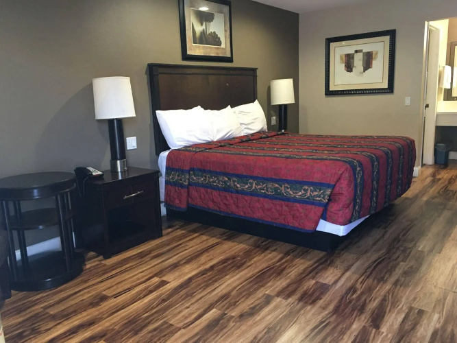 Anaheim Lodge