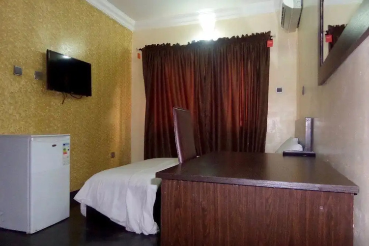 Blueseasons Hotel & Suites
