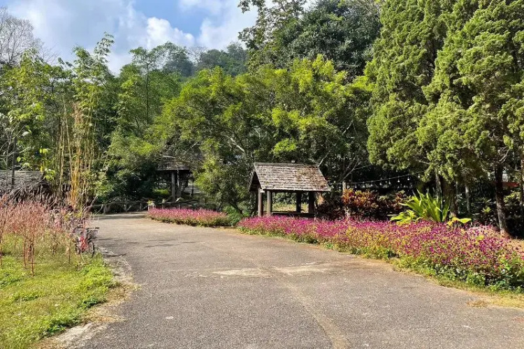 Phu Ing Fah Resort