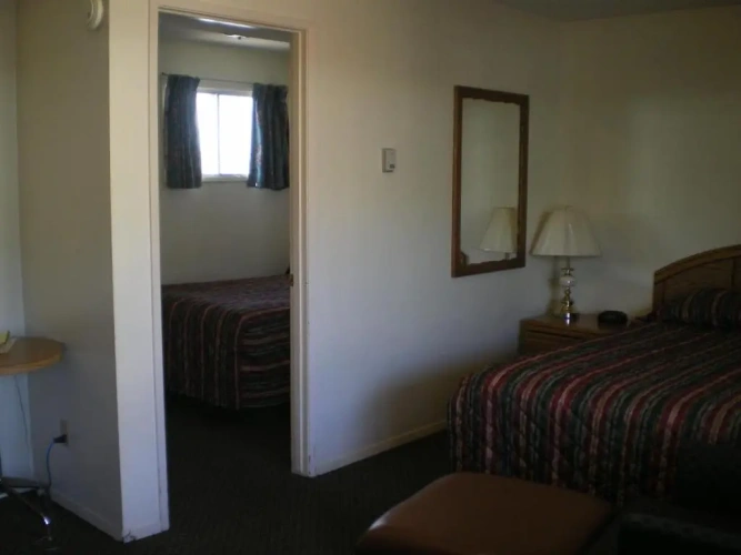 1 Bedroom Suite