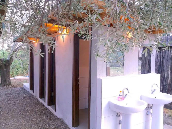 Hotel Oiki Beach Camp