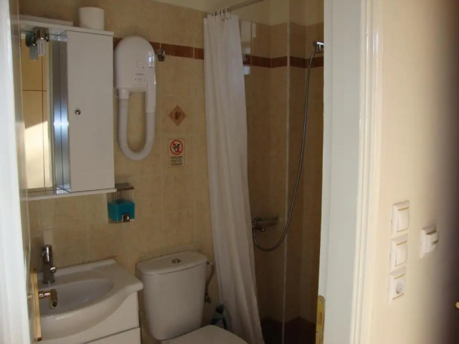 Bistola Guesthouse