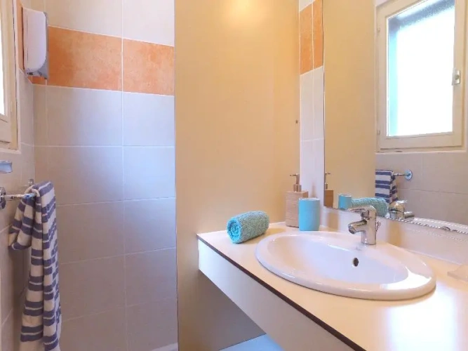 2 Bedrooms Standard Quadruple room
