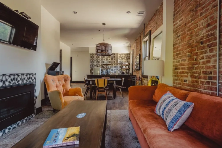 3 Bedrooms Luxury Apartment with balcony and with mountain view