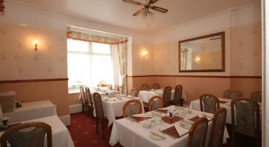 St Leonards - Guest house
