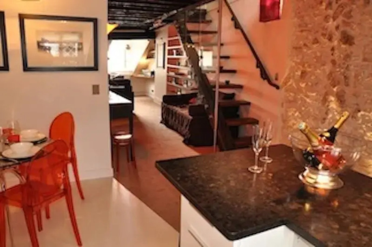 Apartment Saint-Severin